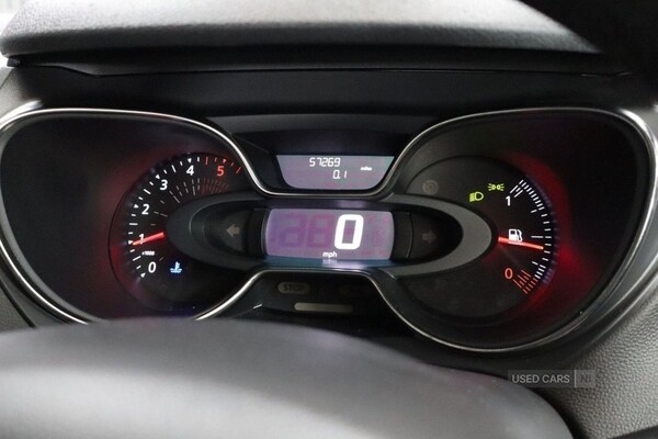 Used Renault Captur 2018 for sale - 75697740: Photo 37