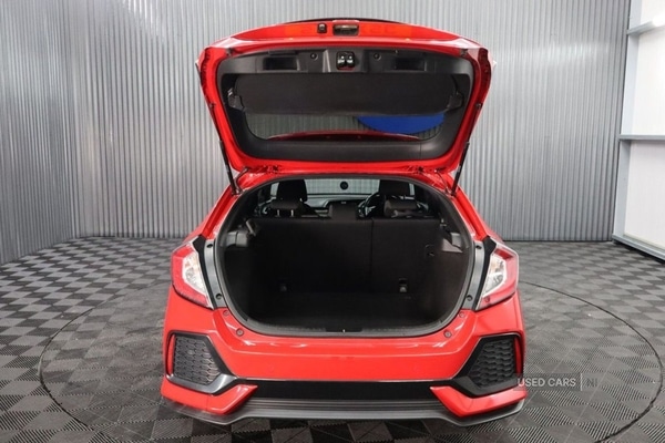 Used Honda Civic 2018 for sale - 77634256: Photo 29