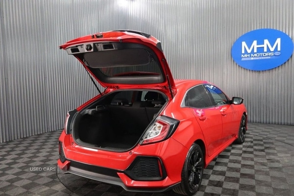 Used Honda Civic 2018 for sale - 77634256: Photo 30