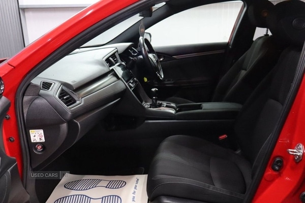 Used Honda Civic 2018 for sale - 77634256: Photo 37