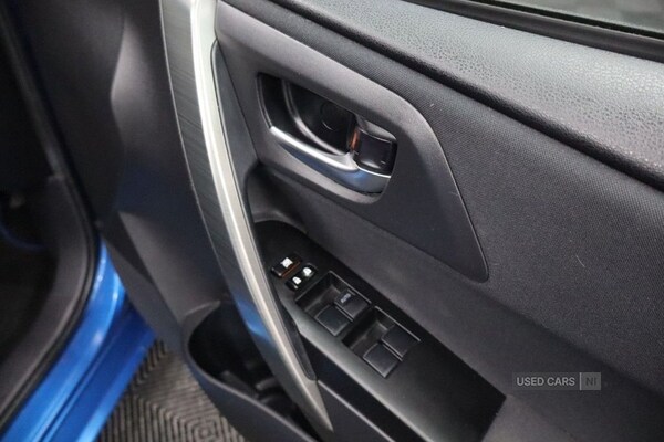 Used Toyota Auris 2013 for sale - 76977222: Photo 35