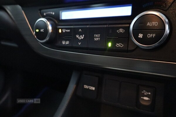 Used Toyota Auris 2013 for sale - 76977222: Photo 46