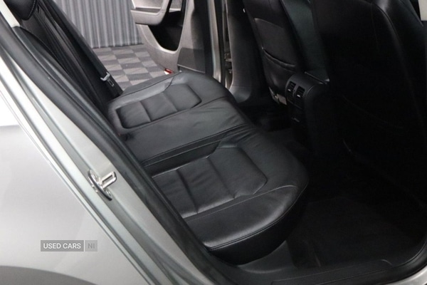 Used Volkswagen Passat 2014 for sale - 77231133: Photo 20