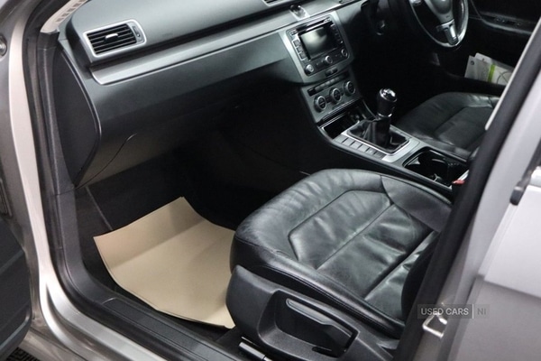 Used Volkswagen Passat 2014 for sale - 77231133: Photo 21