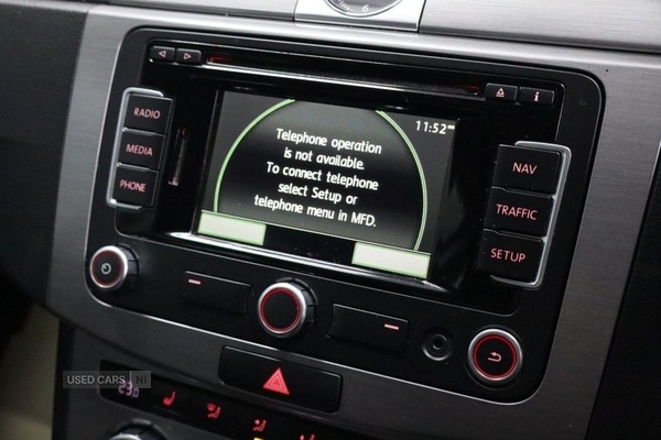 Used Volkswagen Passat 2014 for sale - 77231133: Photo 42