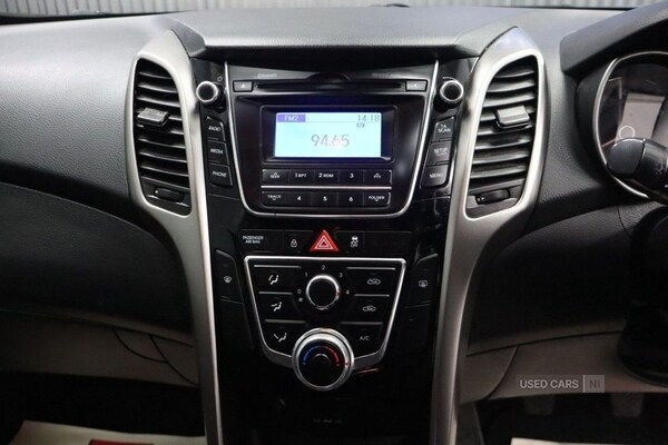 Used Hyundai i30 2012 for sale - 76409692: Photo 44