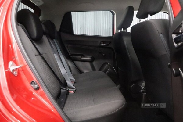 Used Suzuki Swift 2018 for sale - 76646492: Photo 30