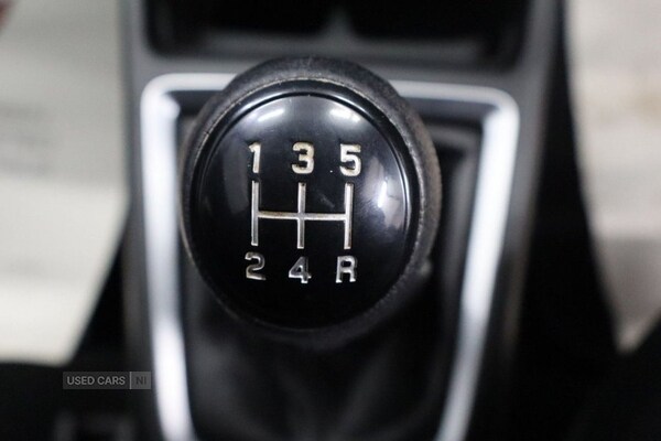 Used Suzuki Swift 2018 for sale - 76646492: Photo 42