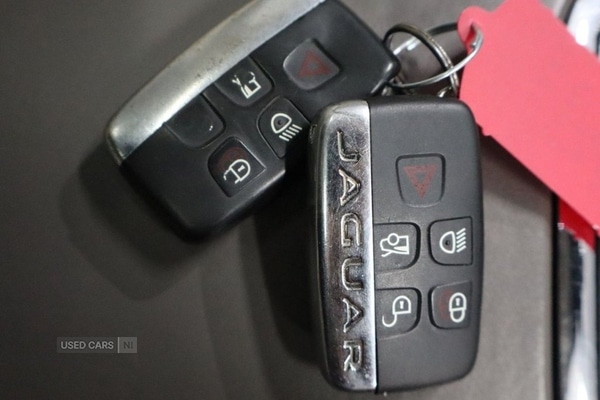 Used Jaguar XJ 2015 for sale - 76966018: Photo 60