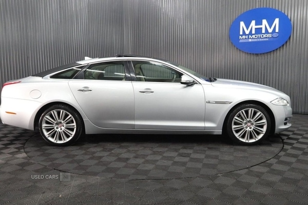 Used Jaguar XJ 2015 for sale - 76966018: Photo 8
