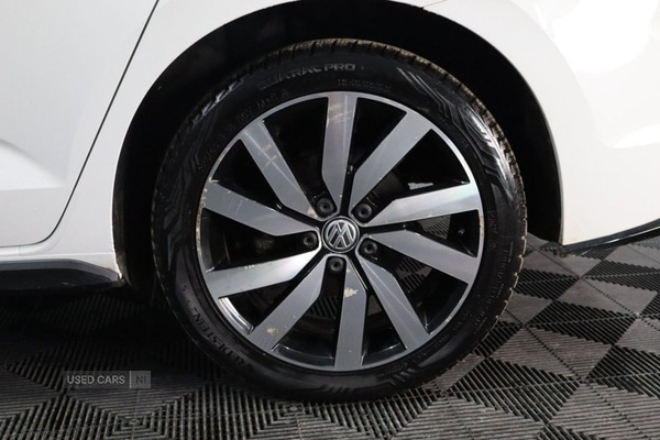 Used Volkswagen Touran 2017 for sale - 76998314: Photo 13