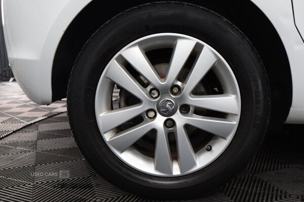 Used Vauxhall Meriva 2015 for sale - 76228247: Photo 10