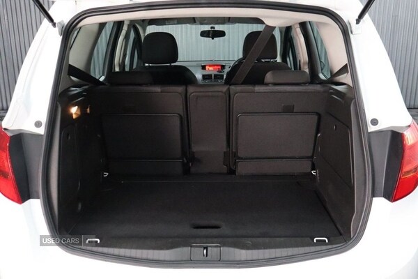Used Vauxhall Meriva 2015 for sale - 76228247: Photo 26