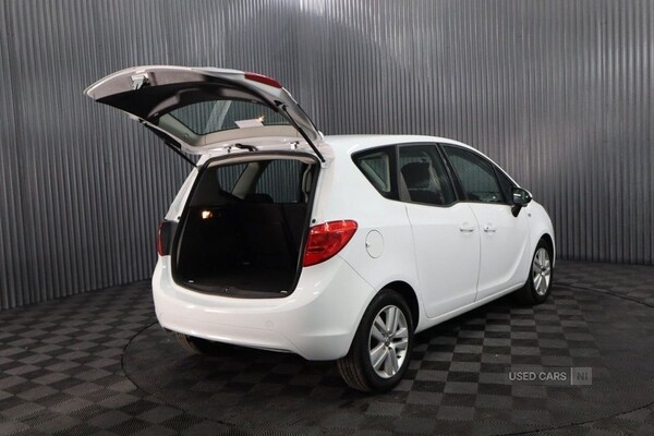 Used Vauxhall Meriva 2015 for sale - 76228247: Photo 28
