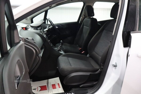 Used Vauxhall Meriva 2015 for sale - 76228247: Photo 38