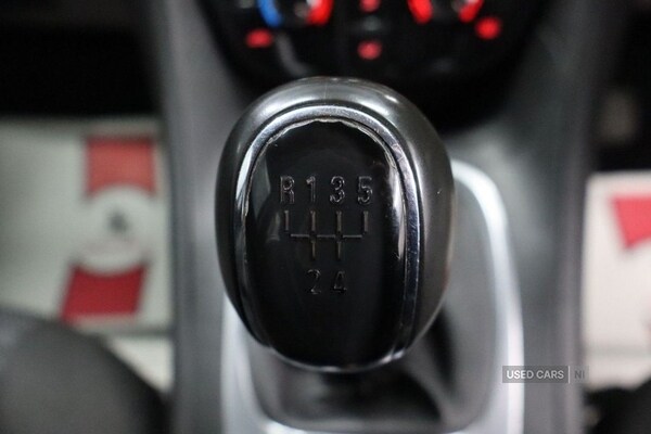 Used Vauxhall Meriva 2015 for sale - 76228247: Photo 44