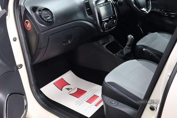 Used Renault Captur 2015 for sale - 76061172: Photo 21