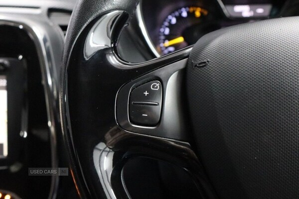 Used Renault Captur 2015 for sale - 76061172: Photo 36