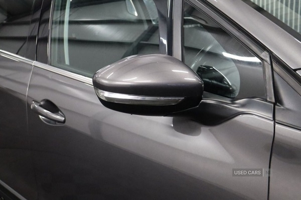 Used Peugeot 2008 2016 for sale - 76586232: Photo 11