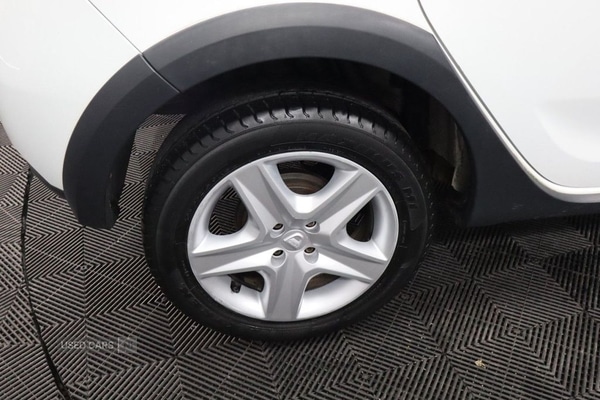 Used Dacia Sandero Stepway 2014 for sale - 77372118: Photo 20