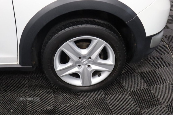 Used Dacia Sandero Stepway 2014 for sale - 77372118: Photo 21