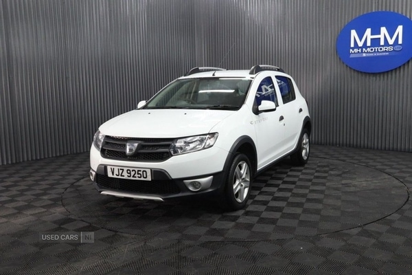 Used Dacia Sandero Stepway 2014 for sale - 77372118: Photo 3
