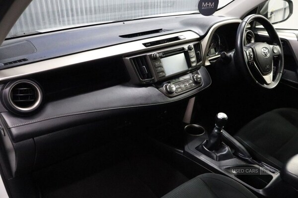 Used Toyota RAV4 2015 for sale - 76965934: Photo 39