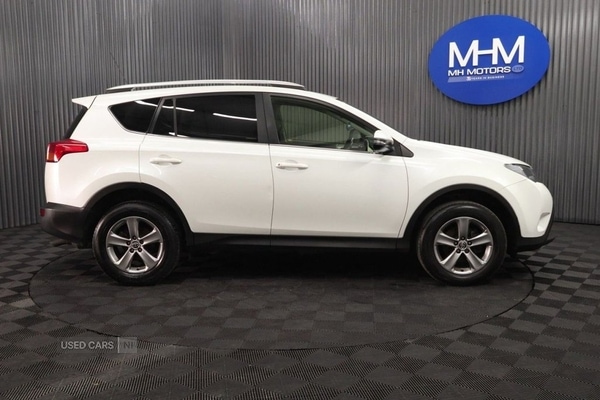 Used Toyota RAV4 2015 for sale - 76965934: Photo 8