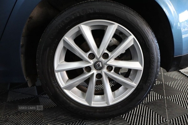 Used Renault Megane 2016 for sale - 76620860: Photo 13