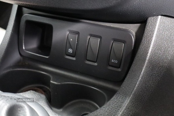 Used Dacia Duster 2018 for sale - 76513978: Photo 30