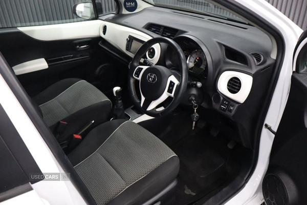 Used Toyota Yaris 2013 for sale - 77082187: Photo 27