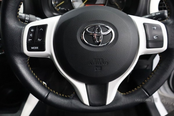 Used Toyota Yaris 2013 for sale - 77082187: Photo 31