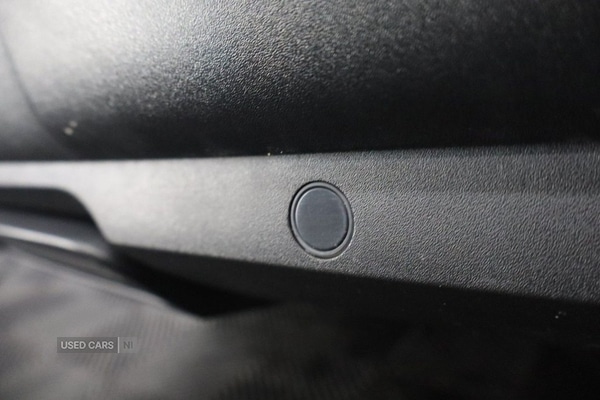 Used Peugeot 3008 2018 for sale - 76825495: Photo 28