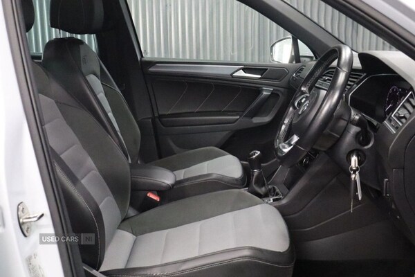 Used Volkswagen Tiguan 2018 for sale - 76099758: Photo 38