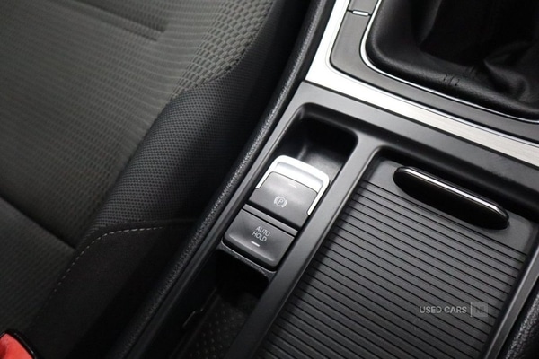Used Volkswagen Golf 2014 for sale - 76153677: Photo 31