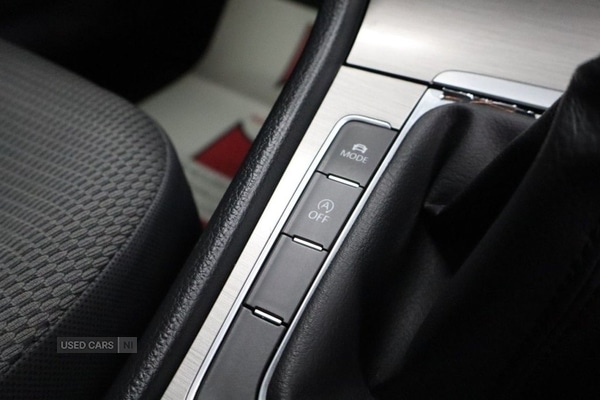 Used Volkswagen Golf 2014 for sale - 76153677: Photo 33
