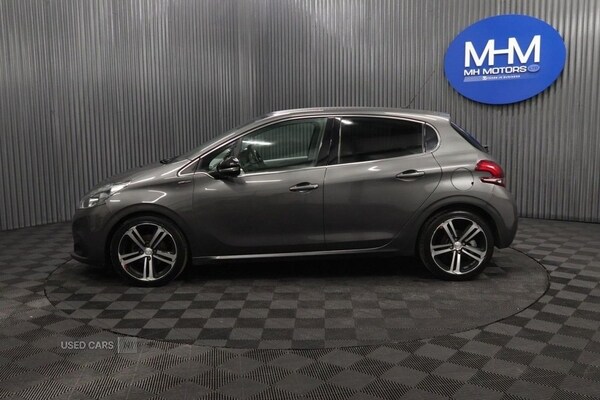 Used Peugeot 208 2018 for sale - 76899902: Photo 4