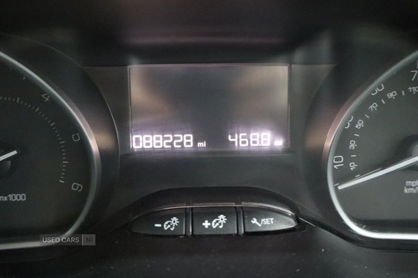 Used Peugeot 208 2018 for sale - 76899902: Photo 42