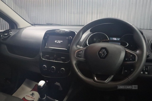 Used Renault Clio 2018 for sale - 76308811: Photo 30