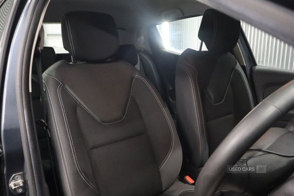 Used Renault Clio 2018 for sale - 76308811: Photo 36