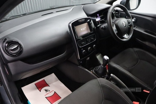 Used Renault Clio 2018 for sale - 76308811: Photo 38