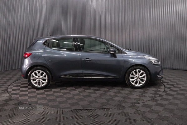 Used Renault Clio 2018 for sale - 76308811: Photo 8