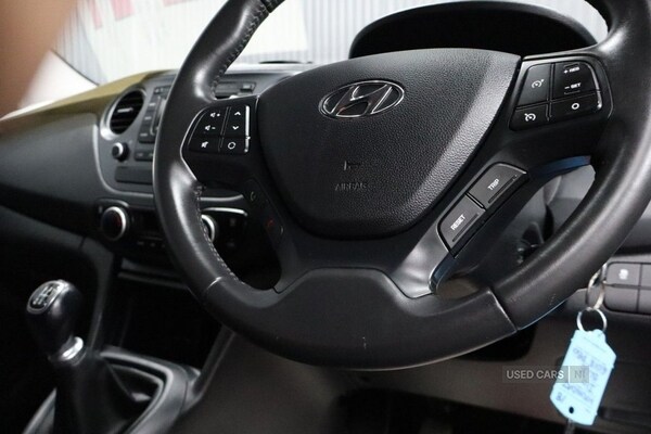 Used Hyundai i10 2018 for sale - 75494419: Photo 40