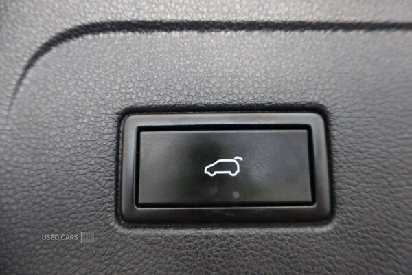 Used Volkswagen Touran 2016 for sale - 75450221: Photo 24