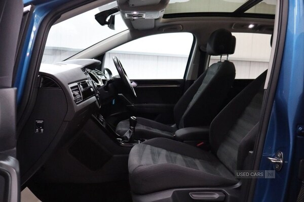 Used Volkswagen Touran 2016 for sale - 75450221: Photo 44
