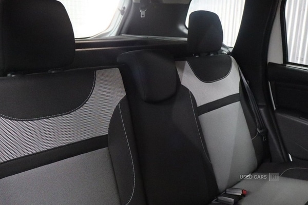 Used Dacia Duster 2018 for sale - 76620853: Photo 32