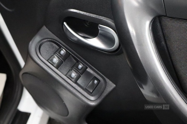 Used Dacia Duster 2018 for sale - 76620853: Photo 36