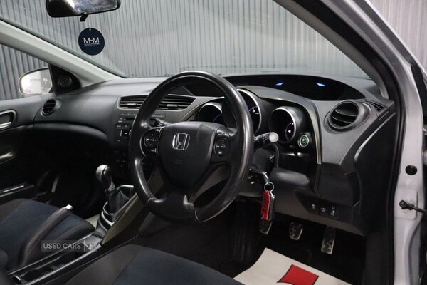 Used Honda Civic 2012 for sale - 76802703: Photo 30