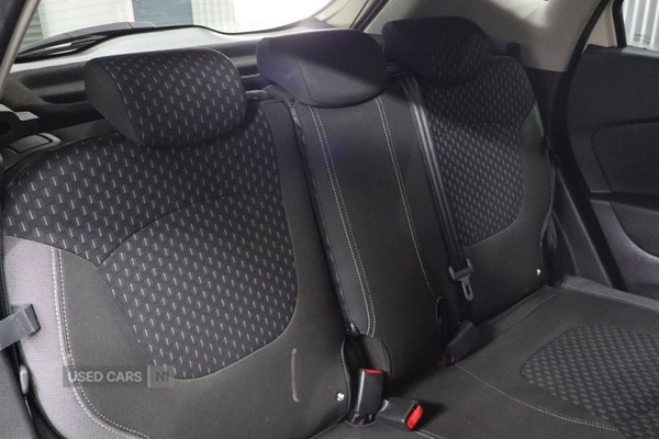 Used Renault Captur 2018 for sale - 77684629: Photo 31