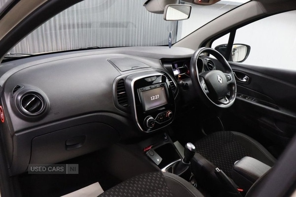 Used Renault Captur 2018 for sale - 77684629: Photo 38